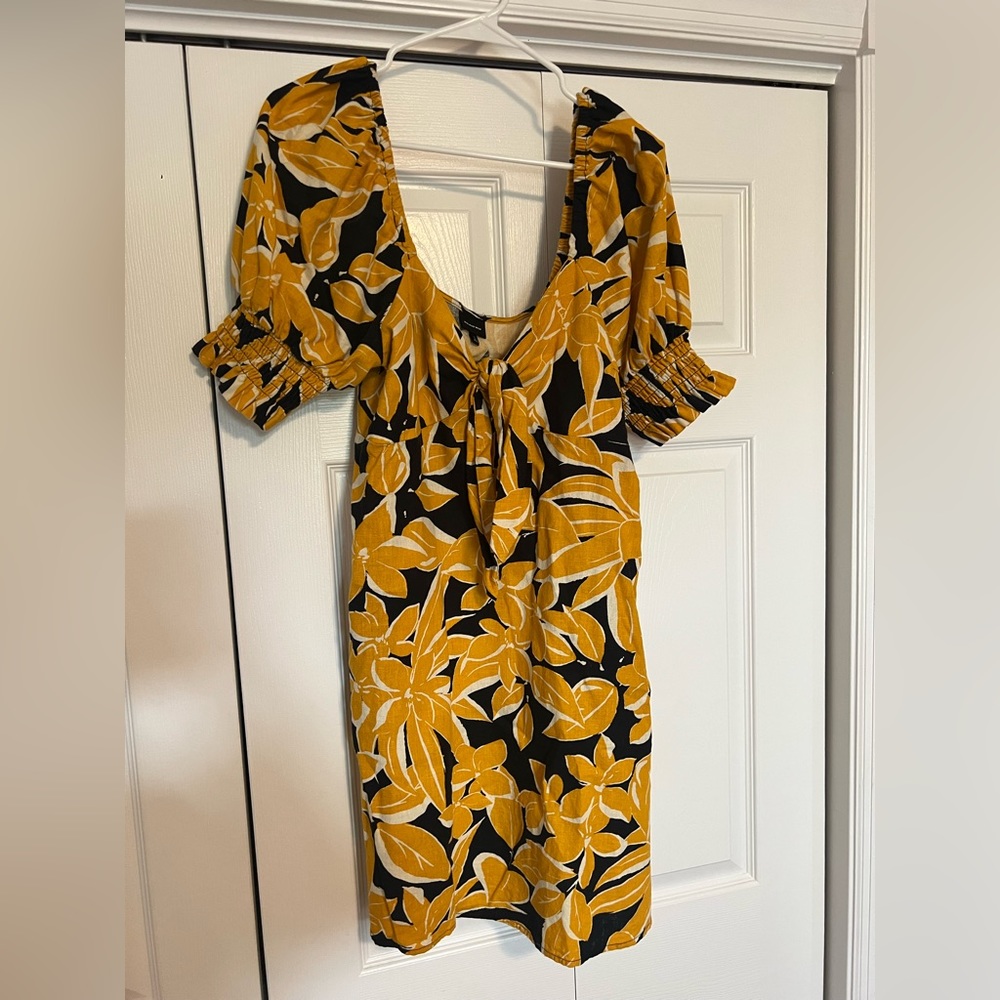 Yellow Puff Sleeve Dress
